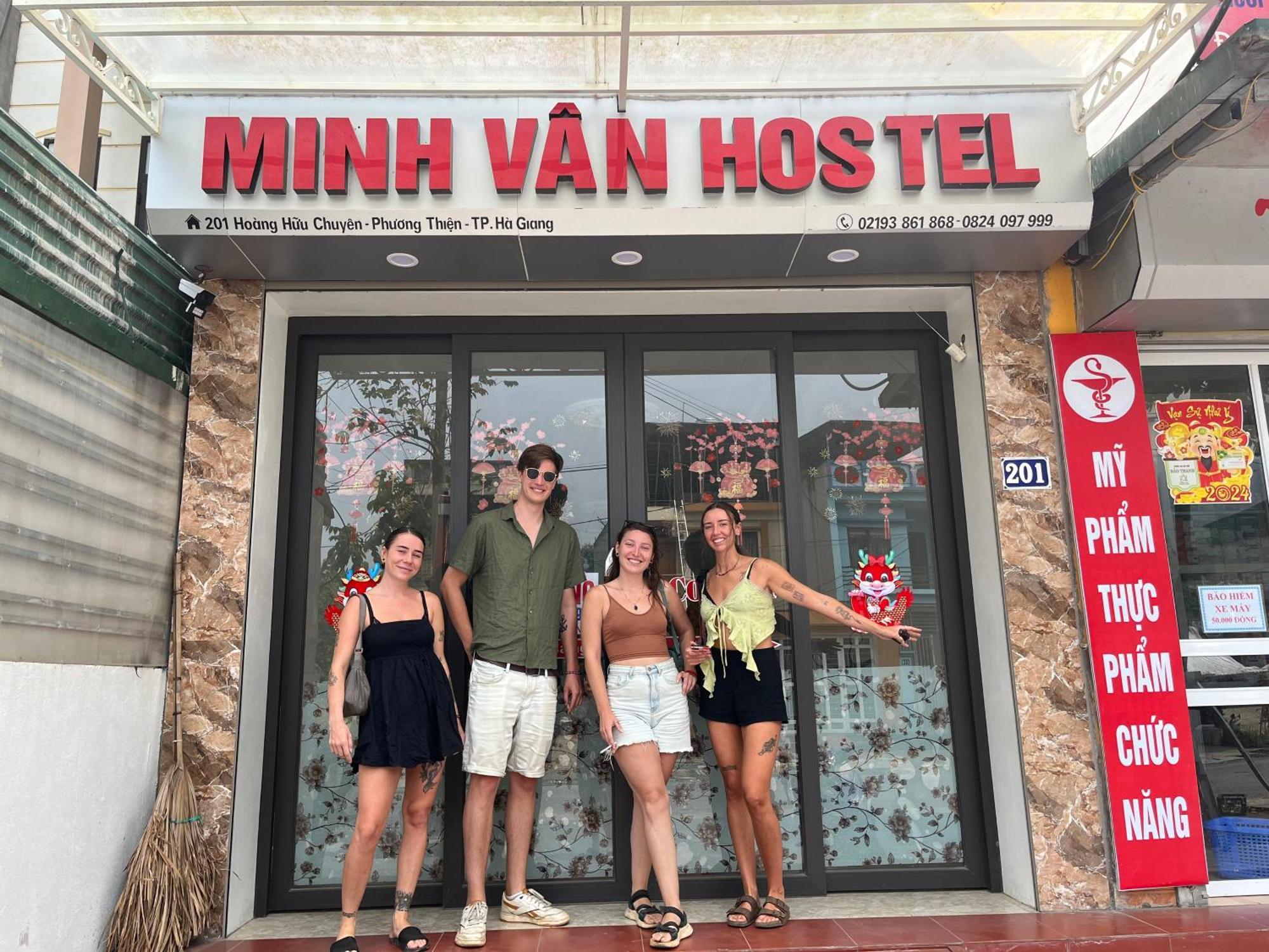 Minh Van Hostel ハザン エクステリア 写真